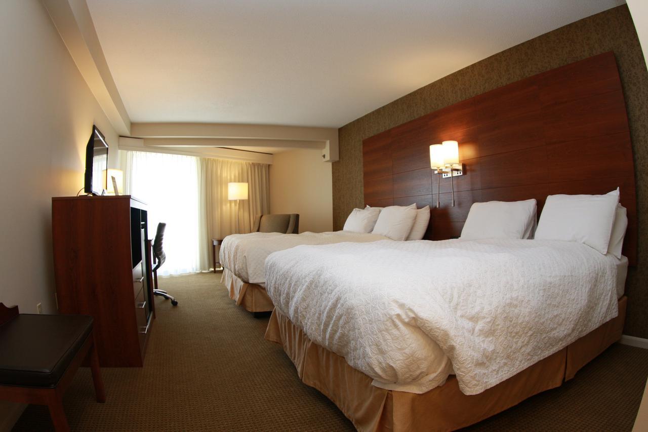 Budget Host Inn & Suites Saint Ignace Exteriör bild
